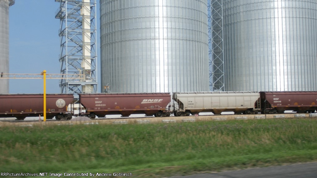 BNSF 486033, 480446 & ATW 319391